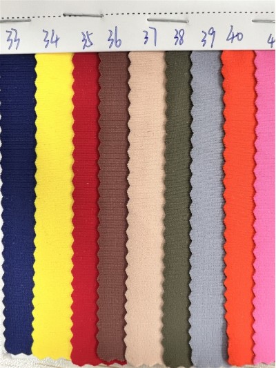 DG-BT recycled nylon matte Lycra Composition: 82% recycled nylon 18% spandex Weight: 200g/㎡ Width: 150CM detail view-2